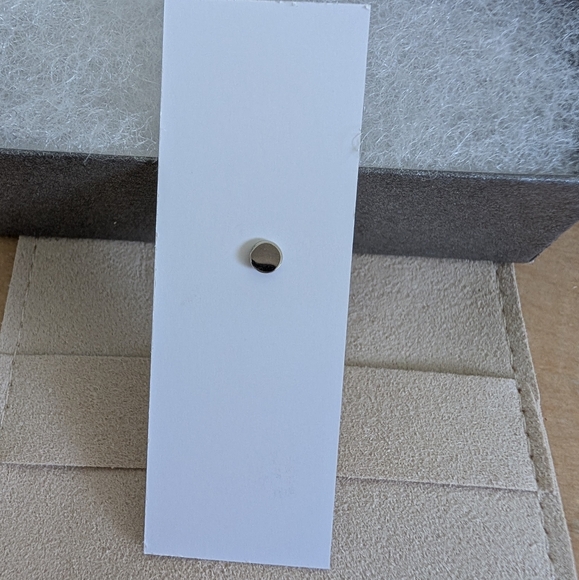 New Grayling flat back single sleeper earring 14K solid white gold - Picture 4 of 9